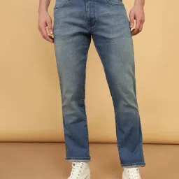 Wrangler Millard Blue Regular Fit Heavily Washed Jeans-picture-15