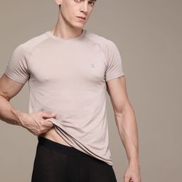 Calvin Klein Underwear Men Black Solid Low-Rise Trunk NB3327UB1-picture-44