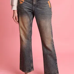 Bene Kleed Women Bootcut High-Rise Highly Distressed Light Fade Jeans-image-90