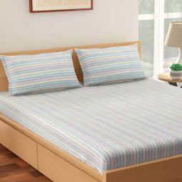 Living Scapes by Pantaloons Multicolor Cotton Bedsheet With 2 Pillow Covers-picture-36