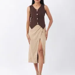 Anvi Be Yourself Brown Regular Fit Waistcoat-picture-3