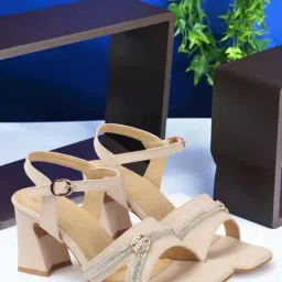 Carlton London Women's Cream Ankle Strap Sandals-picture-18