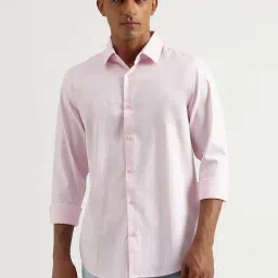 United Colors Of Benetton Pink Cotton Slim Fit Self Pattern Shirt-image-20
