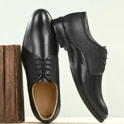 Clog London Men's Black Derby Shoes-image-69