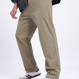 glitchez Men Contrasting Stitches Mid-Rise Straight Fit Cargo-Style Trousers-image-44