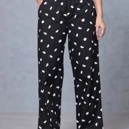 Bewakoof Black Printed Cotton Pyjamas-39