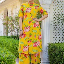THE FAB FACTORY Floral Printed Mandarin Collar A-Line Kurta With Palazzos-picture-17