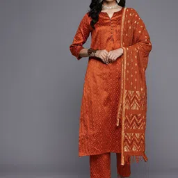 Varanga Women Gotta Embellished Pottli Button Detail Straight Kurta Set-image-57