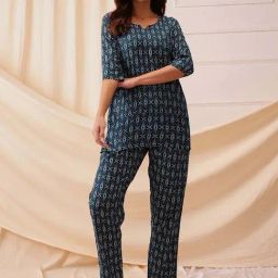 Clovia Navy Print Top and Pyjamas Set-image-13