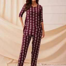 Clovia Purple Floral Printed Top and Pyjamas Set-image-4