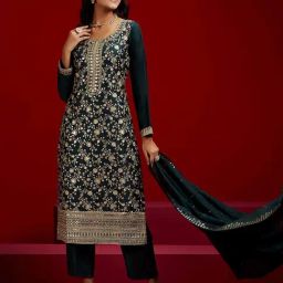 Libas Art Green Embroidered Kurta Pant Set With Dupatta-image-17
