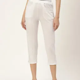 BRINNS White Mid Rise Cropped Capris-image-48