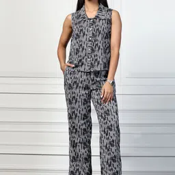 BAESD Printed Sleeveless Shirt Collar Top With Trouser-picture-15