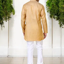 TATTVA Men Thread Work Kaftan Kurta image 4