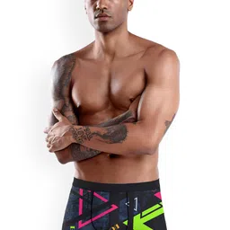 DISPENSER Pack Of 3 Printed Short Trunks
V12-C6-C5-C7-M image 5
