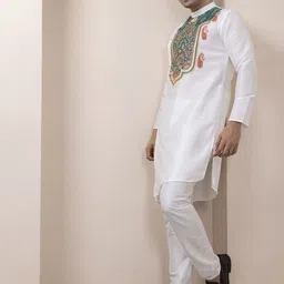 DEVOILER Men Ethnic Motifs Printed Regular Dupion Silk Kurta with Pyjamas image 3