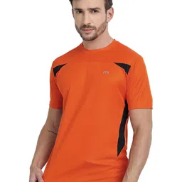 FTX Men Colourblocked Round Neck T-shirt-image-62