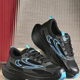 LEEPEETER Men Colourblocked Comfort Insole Sneakers-image-44