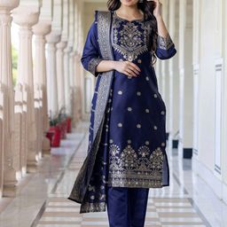 SKYLEE Women Regular Kurta with Trousers & With Dupatta image 3