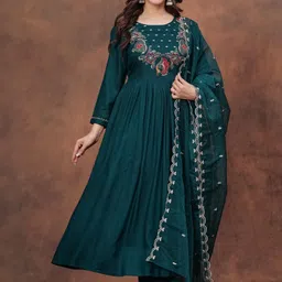 VIPY HANGER Women Viscose Rayon Kurta Sets-27