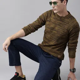 Roadster Men Yellow & Black Solid Pullover-picture-9