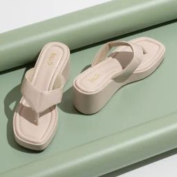 Inc.5 Women's Cream Thong Wedges-image-96