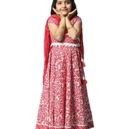 BIBA Girls Red Cotton Printed Lehenga Cholis-image-39