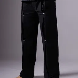 HOP HEAD Men Straight Fit Pleated Cargos Trousers-image-18