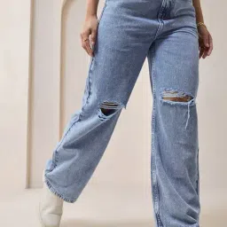 Bewakoof Blue Solid Jeans-picture-33