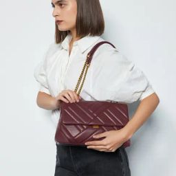 Miraggio Alicia Wine Medium Quilted Shoulder Bag-picture-36