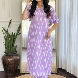 DIVASTRI Geometric Printed V-Neck Straight Kurta With Trousers-picture-13