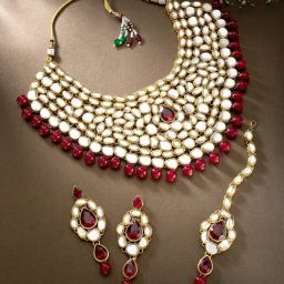 Peora Gold-Plated Kundan Work Maroon Choker Necklace Earring Maangtikka Jewellery Set-picture-29