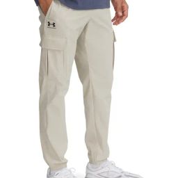 UNDER ARMOUR White Slim Fit Solid Shorts-image-45