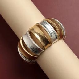 Sohi Women's Contrast Curve Statement Bracelet - Champayne Gold & Chalice Silver-39