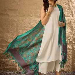 InWeave Women Regular Kurta with Trousers & With Dupatta-11