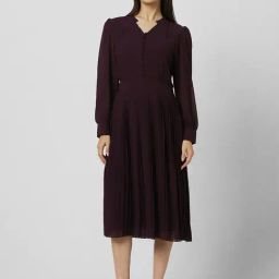 Van Heusen Purple Regular fit Solid Dress-picture-45