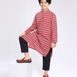 Pine Kids Full Sleeves Chevron Printed Kurta Pyjama Set - Red-picture-5
