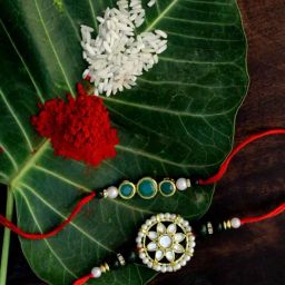 Karatcart Gold-Plated Kundan Rakhi with Roli Chawal & Greeting Card for Brother - Set of 2-89
