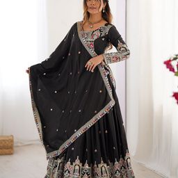 DIVASTRI Embellished Sequinned Semi-Stitched Lehenga & Unstitched Blouse With Dupatta-picture-8