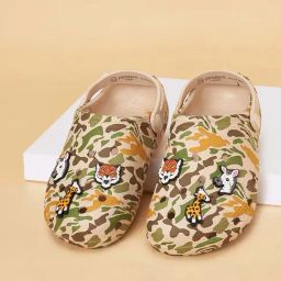 Pantaloons Junior Beige & Green Back Strap Clogs-image-73