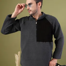 Rigo Men Colourblocked Sweatshirt-picture-46