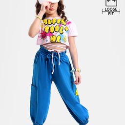 Ollington St. Cotton Half Sleeves Top with Super Cool Text Print & Cargo Joggers -Pink & Blue-image-87