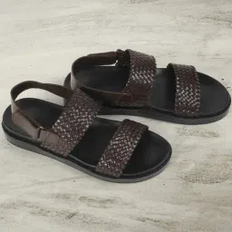 Metro Men's Brown Back Strap Sandals-picture-36