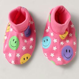 Babyhug Interlock Knit Cap Mittens & Booties With Smiley Print Pink - Diameter 10 cm image 2