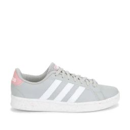 adidas Women's STREET STUNNER W Sneakers-image-24