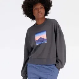 New Balance Grey Cotton Printed Sports Sweatshirt-image-96