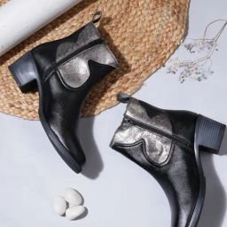 Clog London Women's Black Casual Booties-image-94