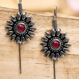 OOMPH Silver Floral Ear Cuff Earrings-picture-48