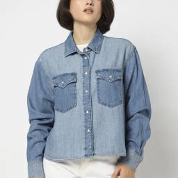 GAP Blue Relaxed Fit Solid Shirt-image-80