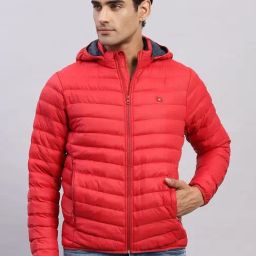Monte Carlo Red Regular Fit Quilted Hooded Jacket-16